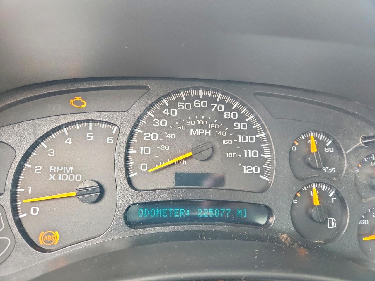 2005 CHEVROLET SILVERADO C1500 photo 25