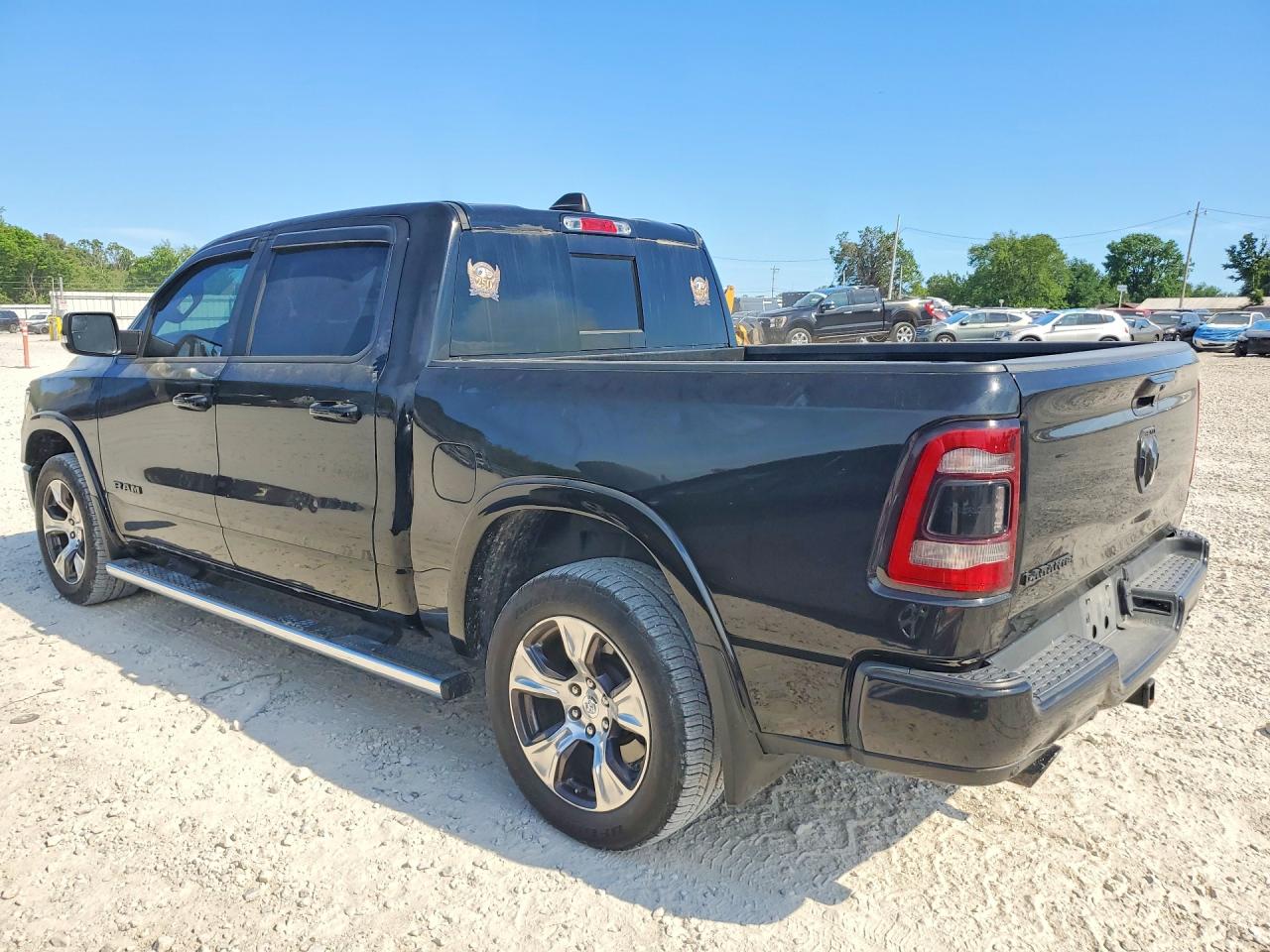 2019 RAM 1500 LARAMIE photo 4