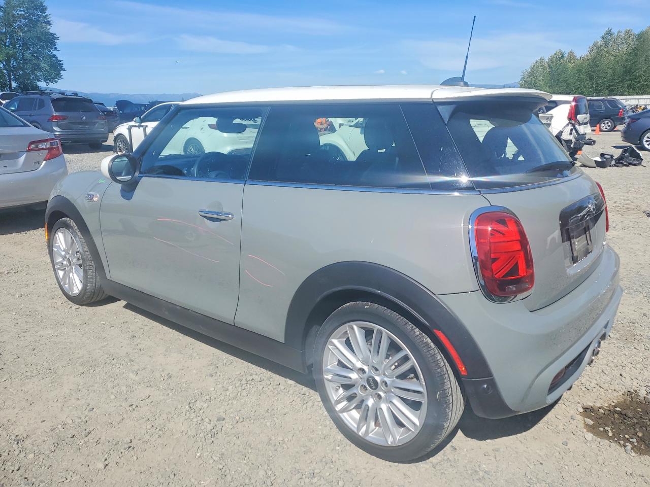 2021 MINI COOPER S photo 4