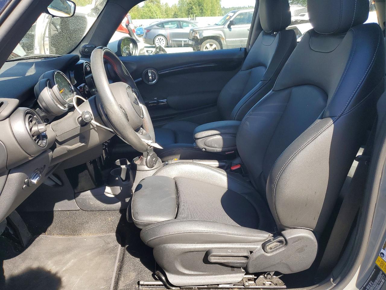 2021 MINI COOPER S photo 19