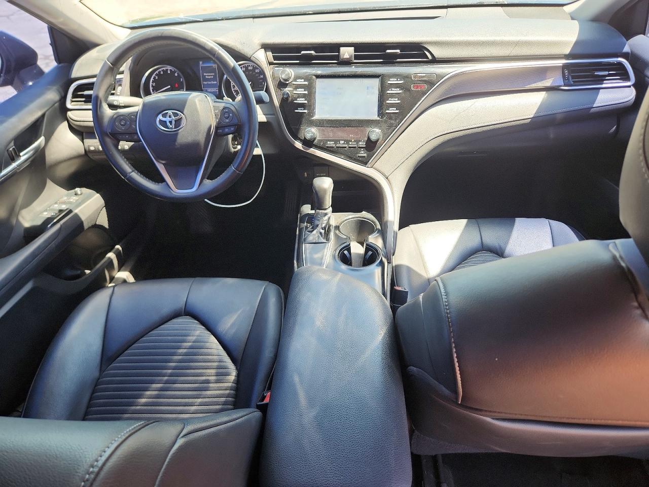 2018 TOYOTA CAMRY SE photo 22