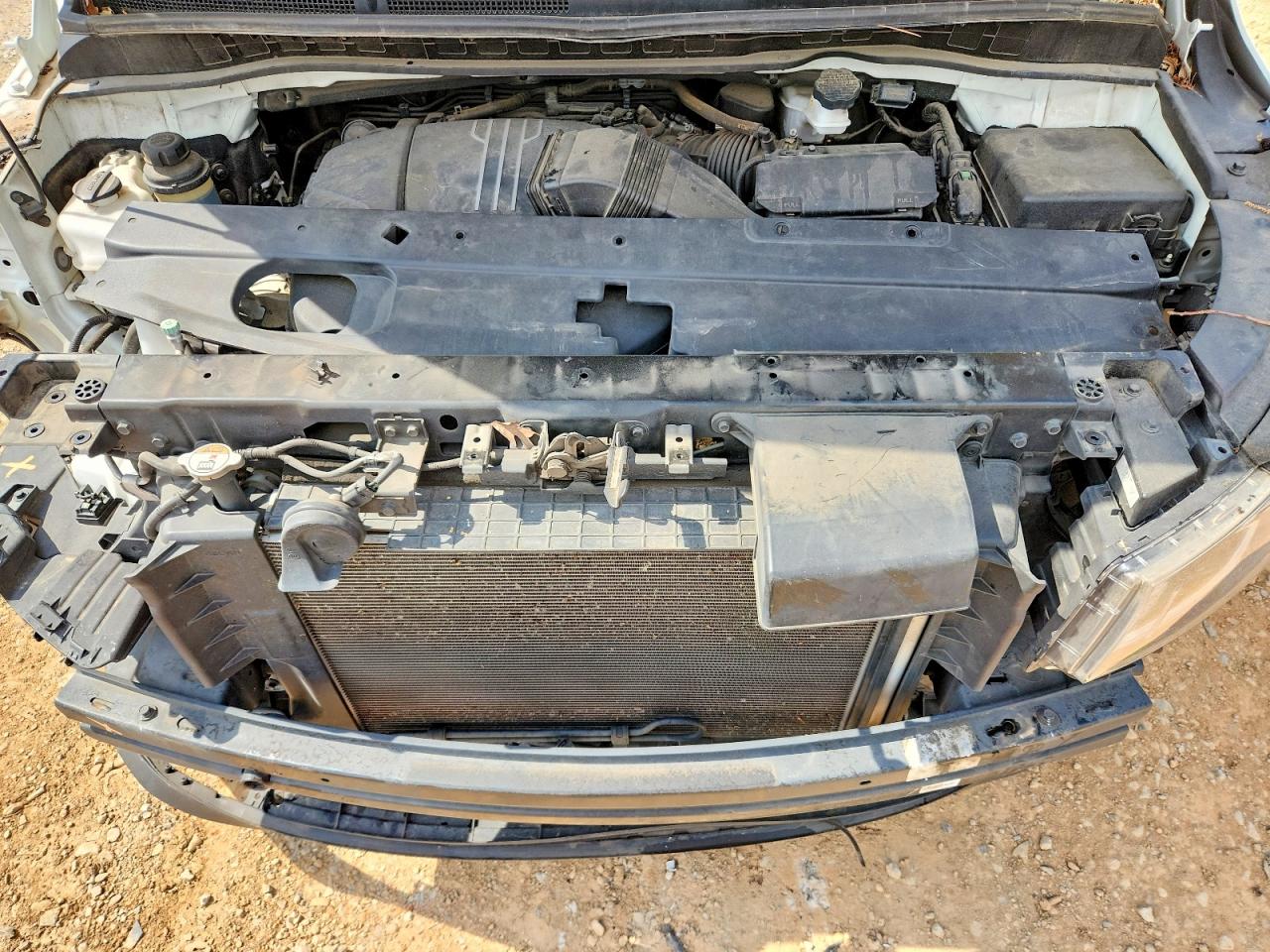 2017 KIA SEDONA LX photo 34