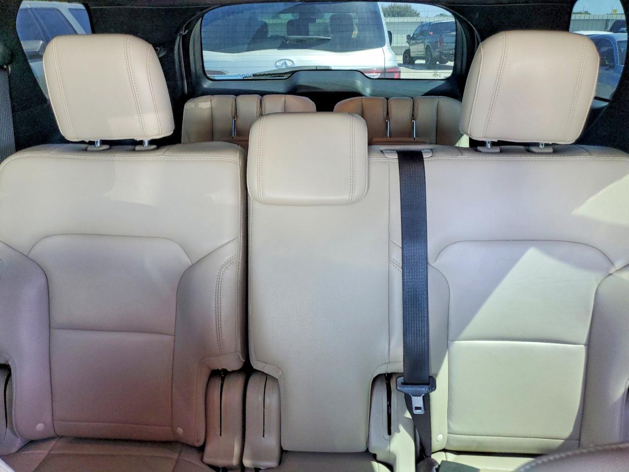 2018 FORD EXPLORER XLT photo 19