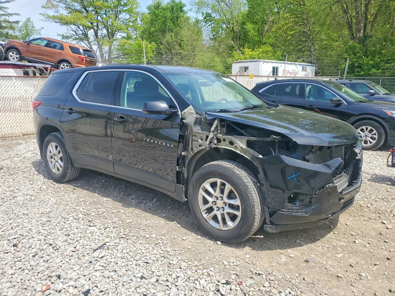 2019 CHEVROLET TRAVERSE LS photo 7