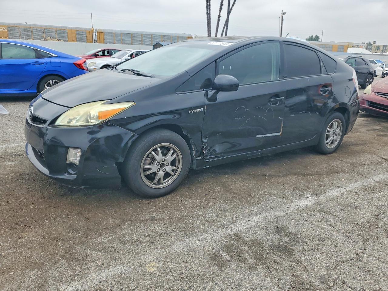 2011 TOYOTA PRIUS