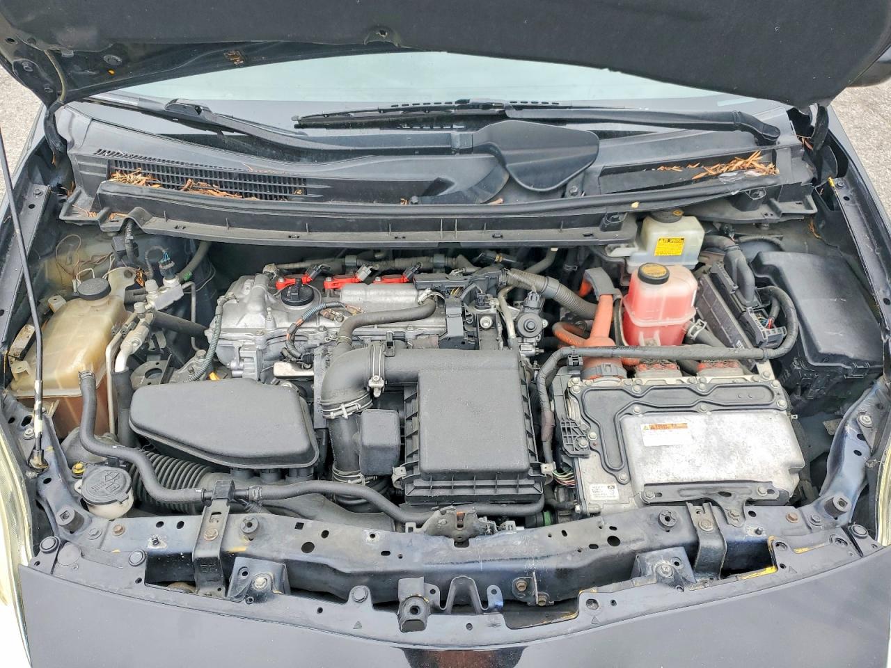 2011 TOYOTA PRIUS TWO photo 21