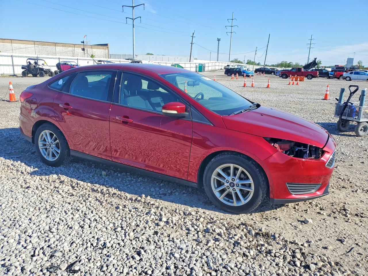 2017 FORD FOCUS SE photo 7