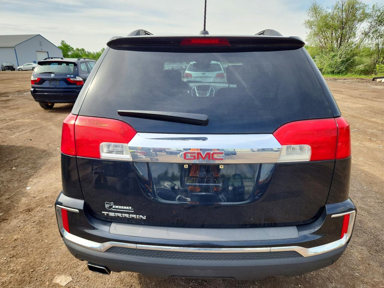 2017 GMC TERRAIN SLE photo 16
