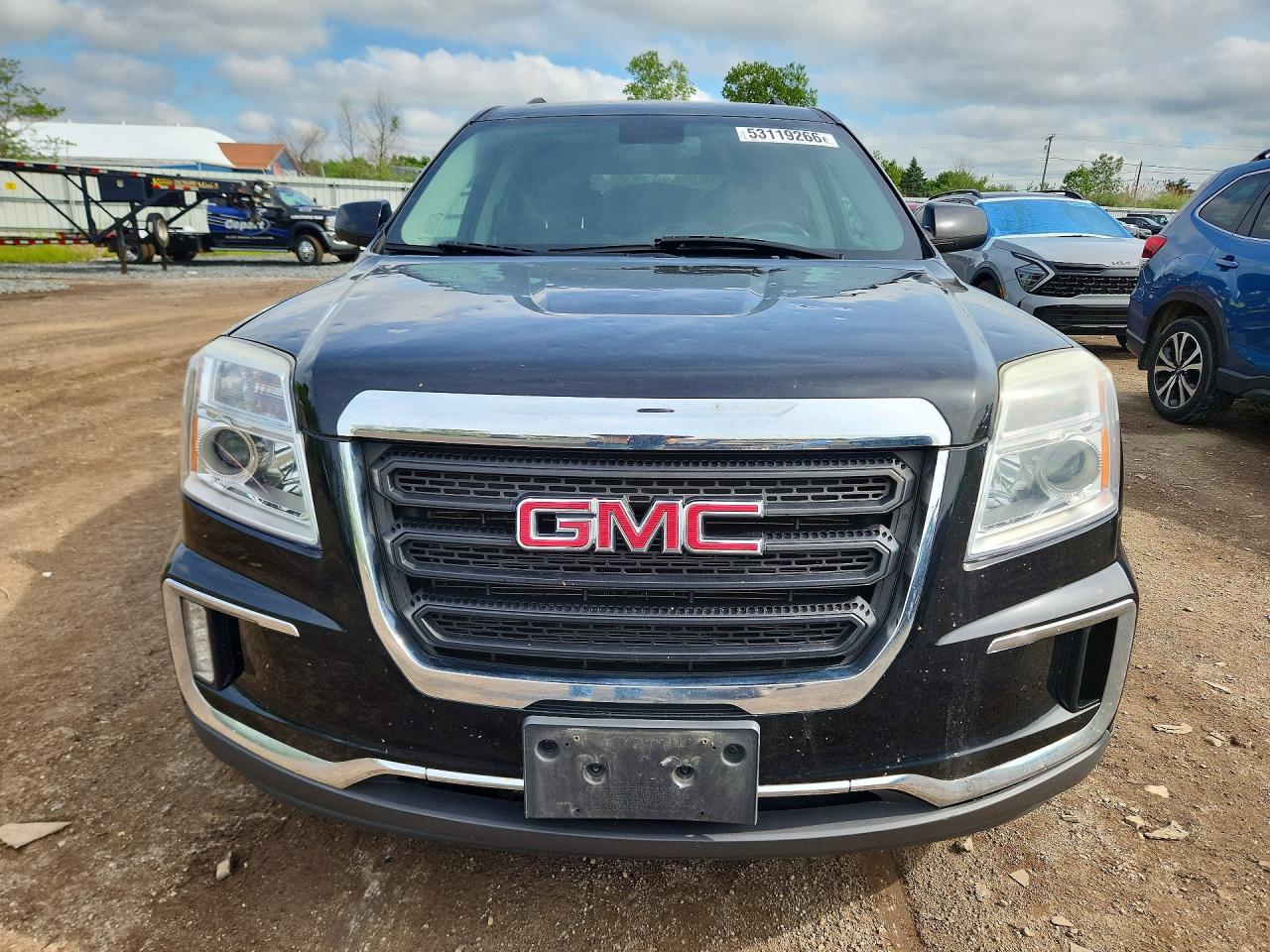 2017 GMC TERRAIN SLE photo 13