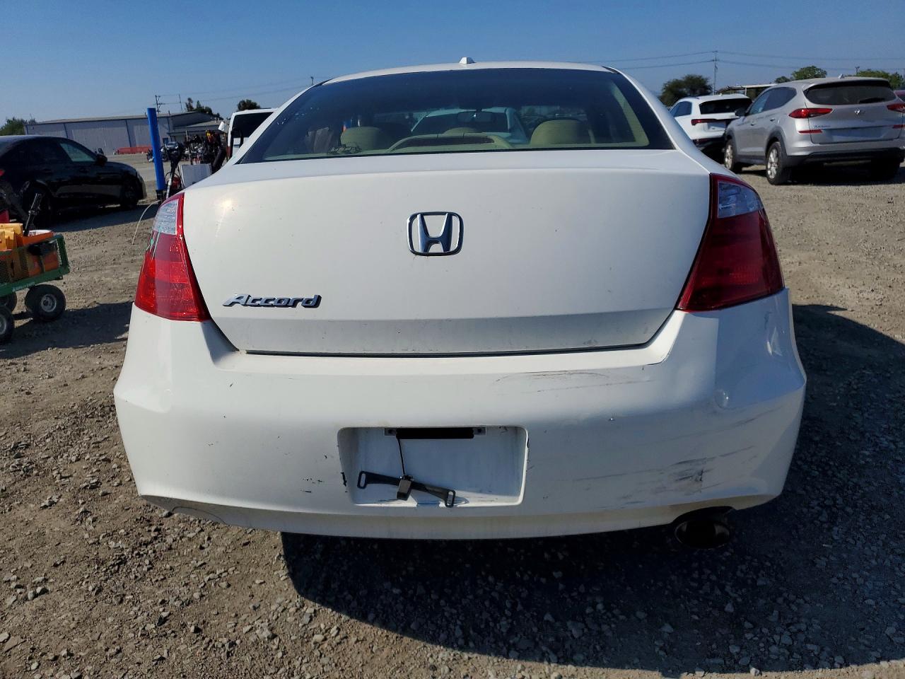 2010 HONDA ACCORD EXL photo 11