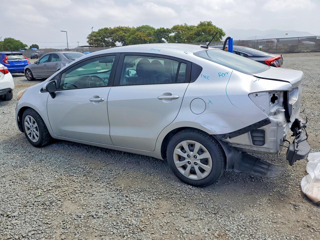 2016 KIA RIO LX photo 3