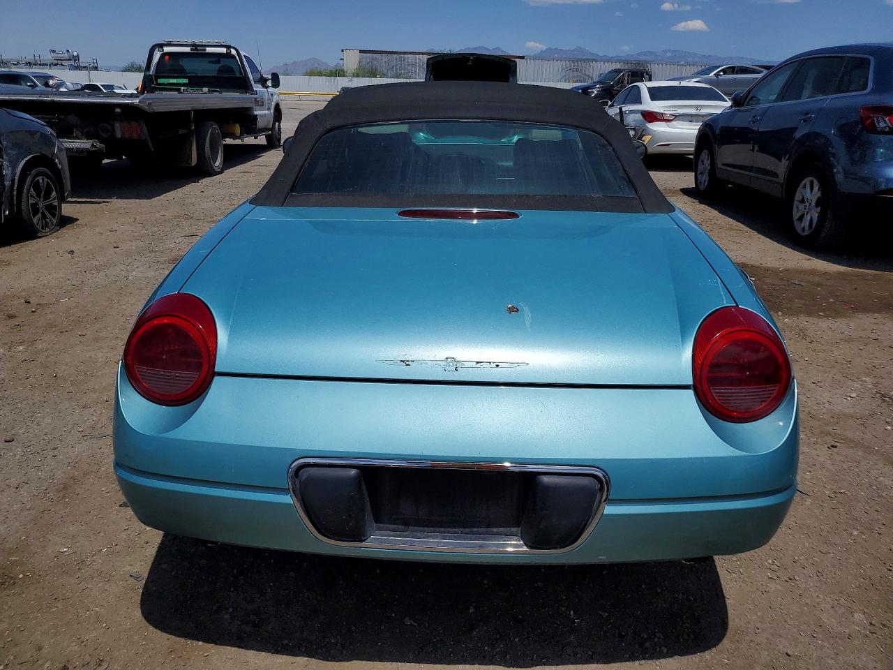 2002 FORD THUNDERBIRD photo 16