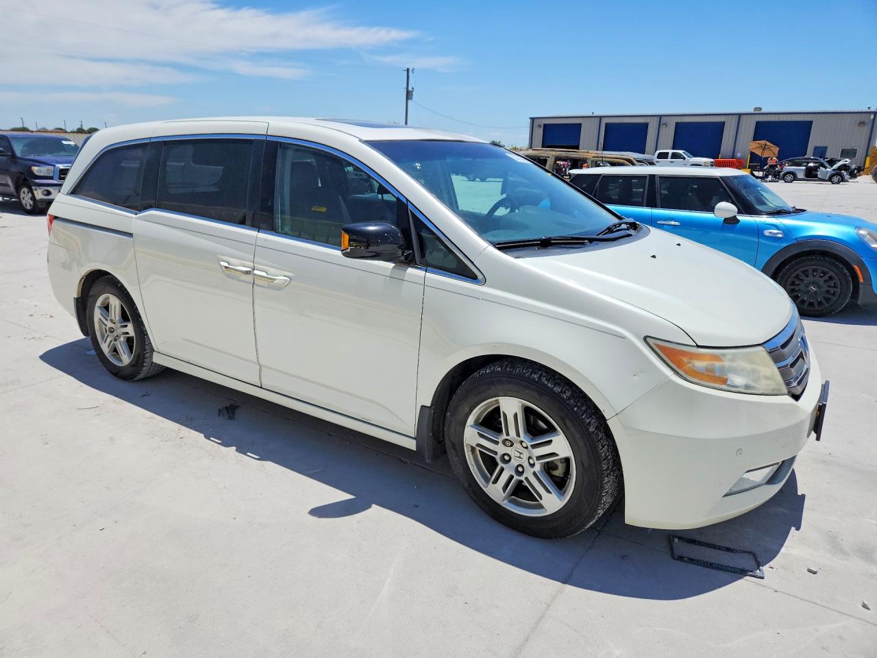2012 HONDA ODYSSEY TOURING photo 10