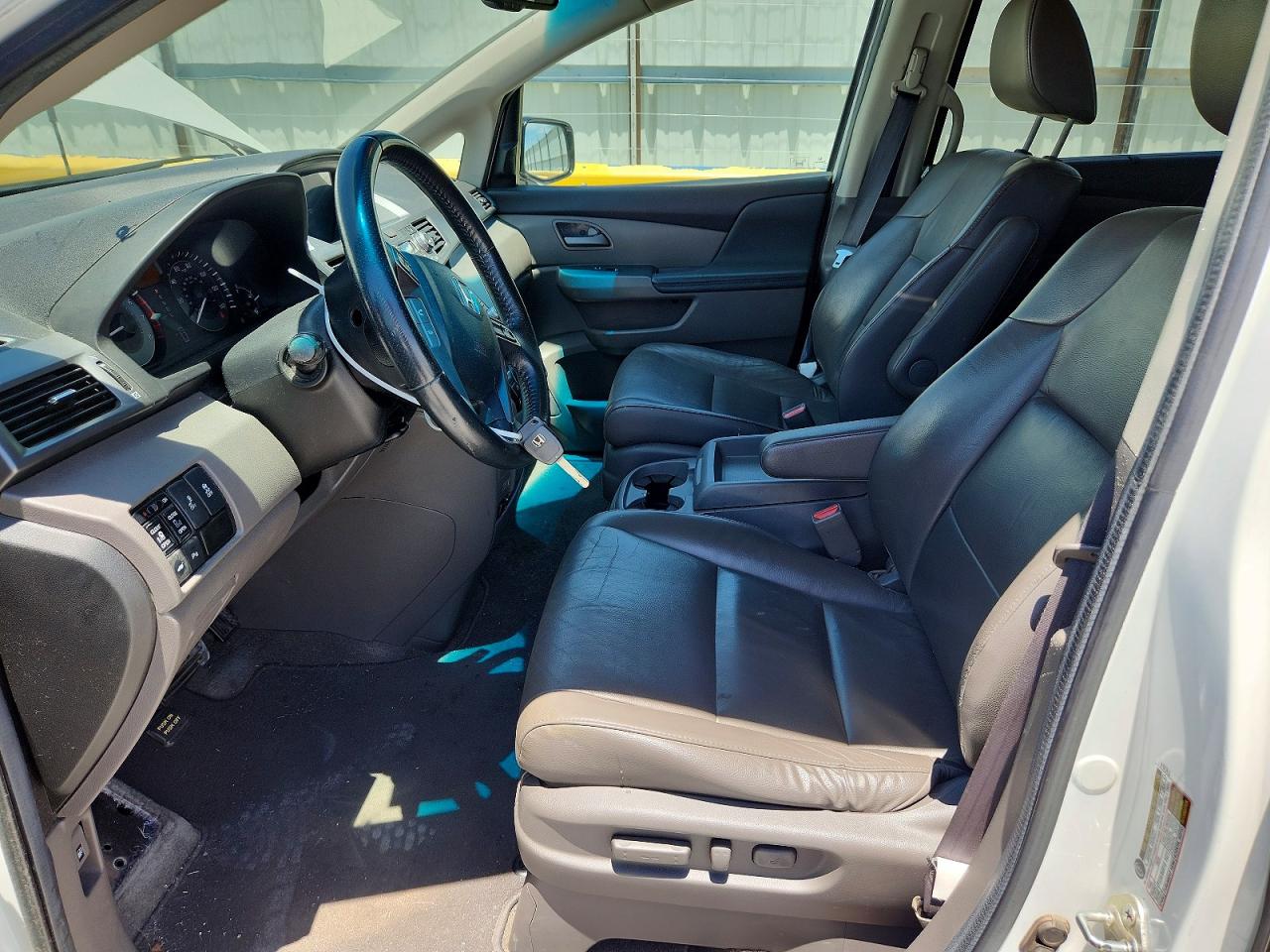 2012 HONDA ODYSSEY TOURING photo 19