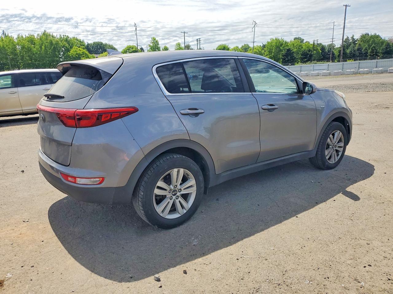 2018 KIA SPORTAGE LX photo 5