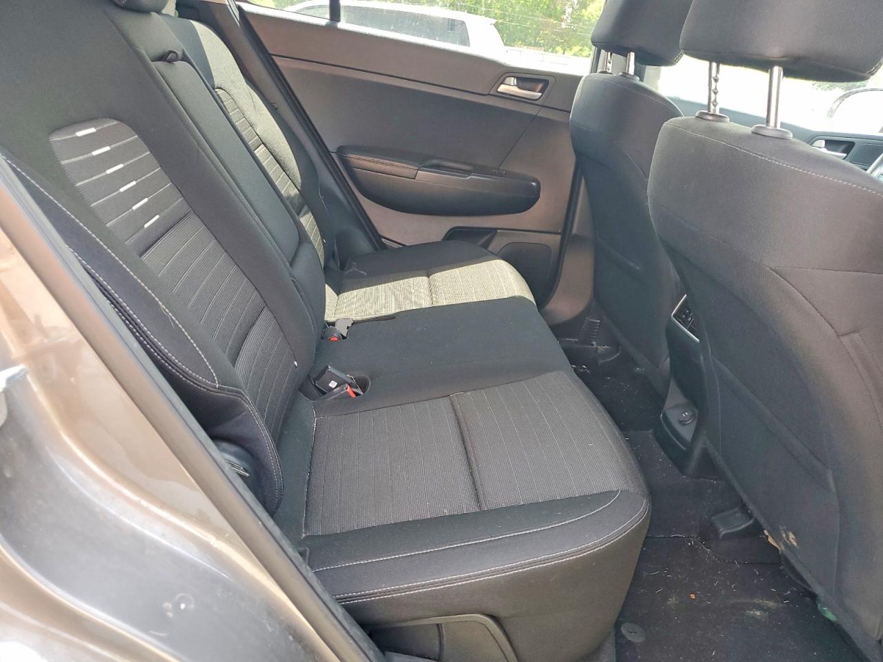 2018 KIA SPORTAGE LX photo 19