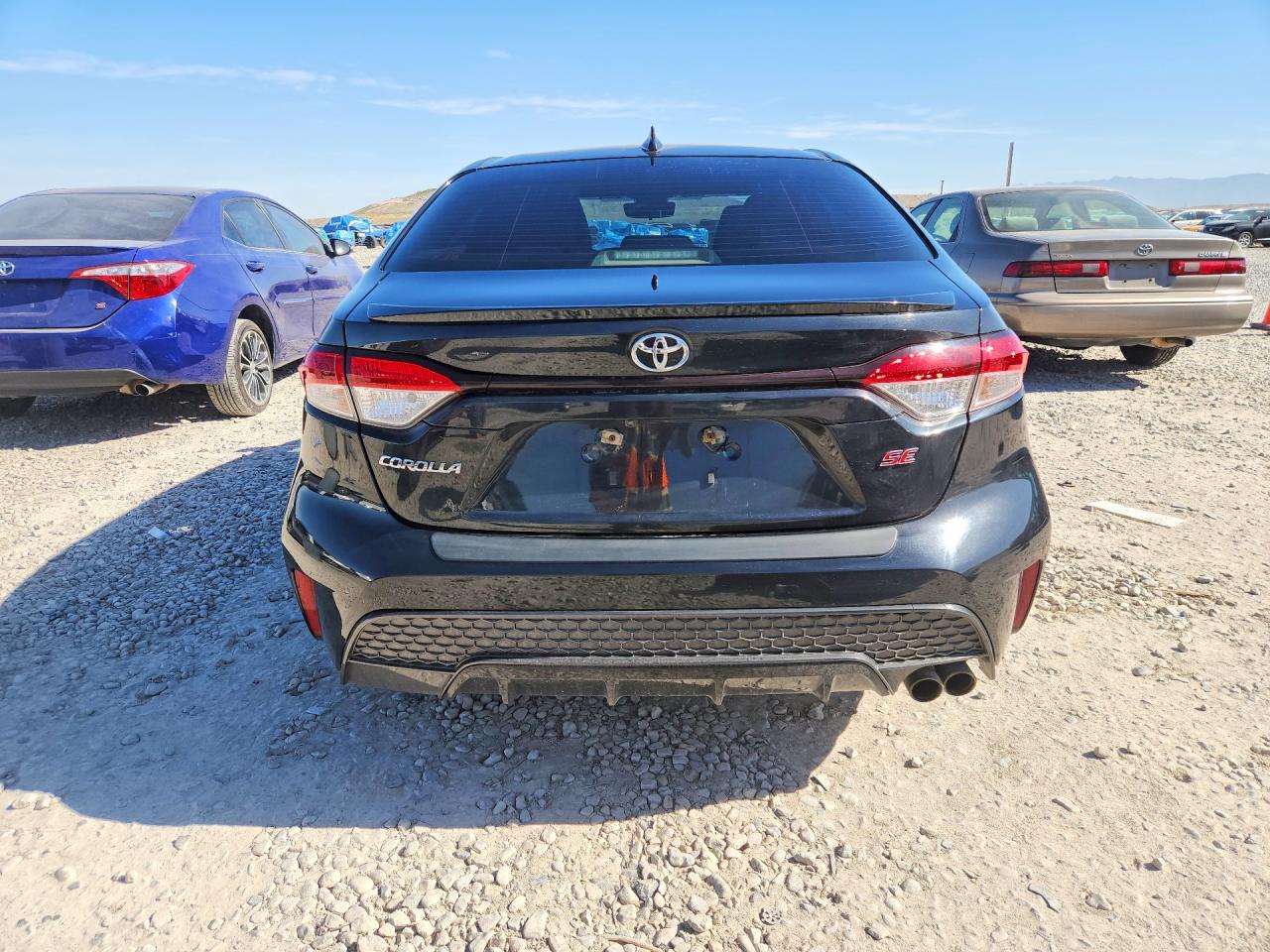2020 TOYOTA COROLLA SE photo 16