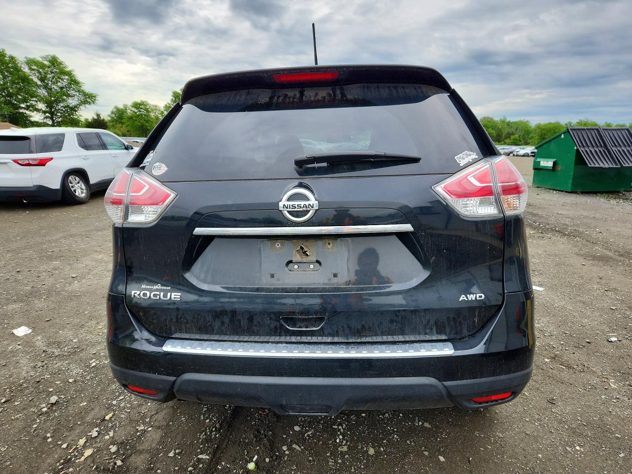 2016 NISSAN ROGUE S photo 6
