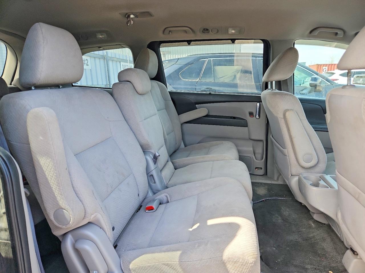 2016 HONDA ODYSSEY EX photo 21