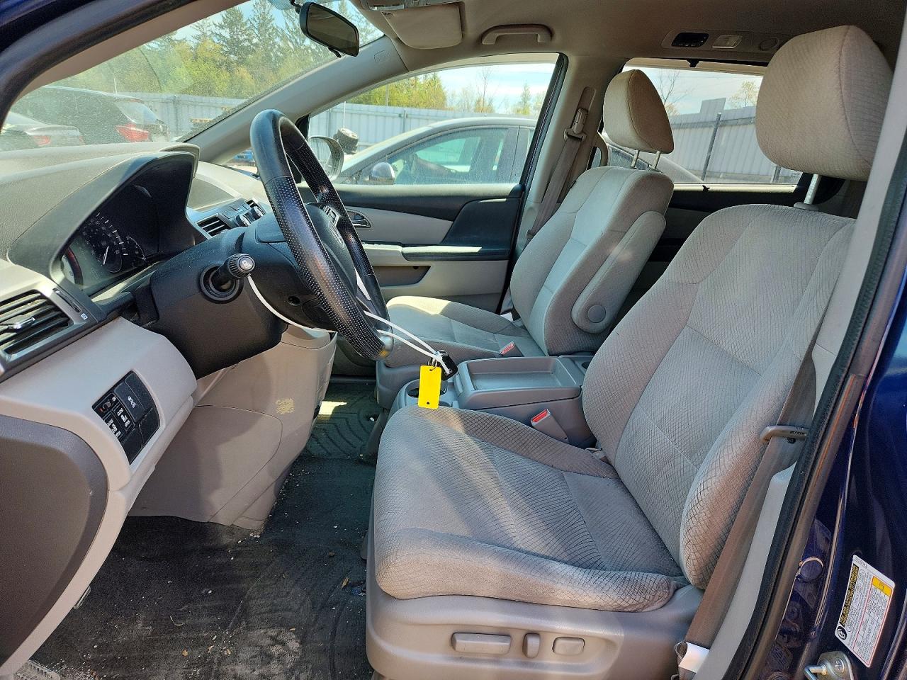2016 HONDA ODYSSEY EX photo 13