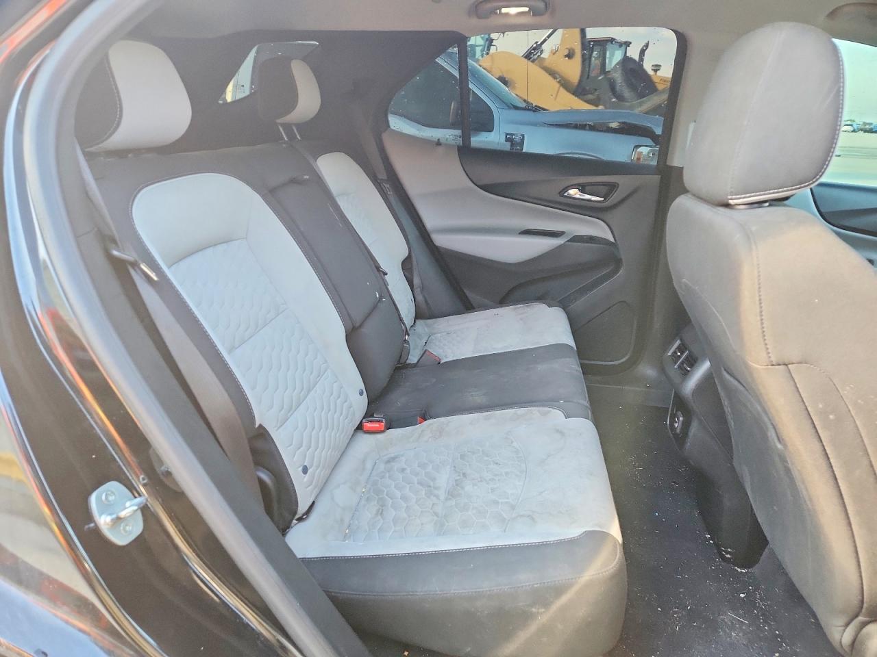 2021 CHEVROLET EQUINOX LS photo 11