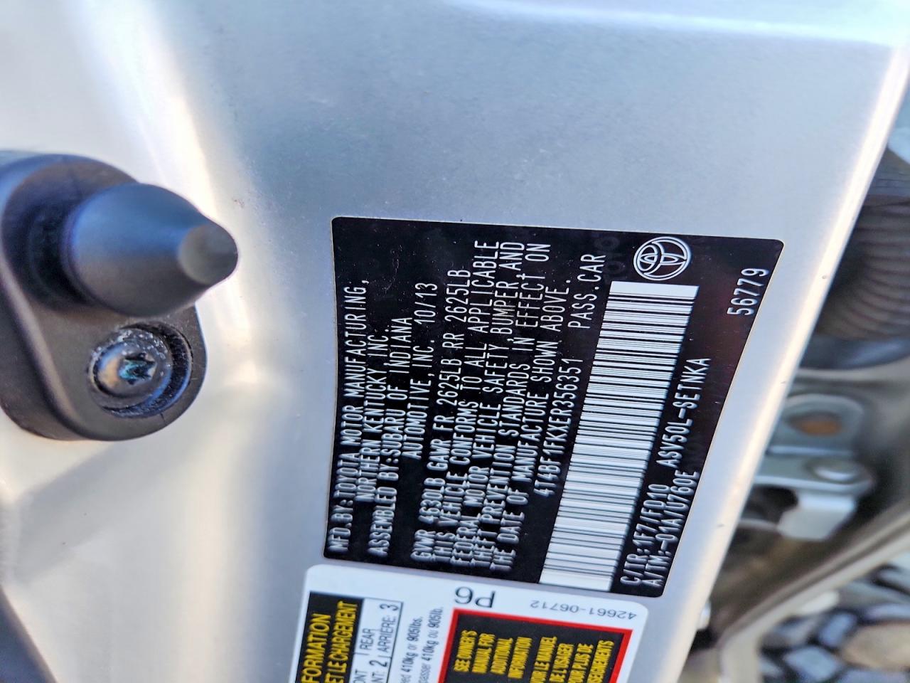 2014 TOYOTA CAMRY LE photo 34
