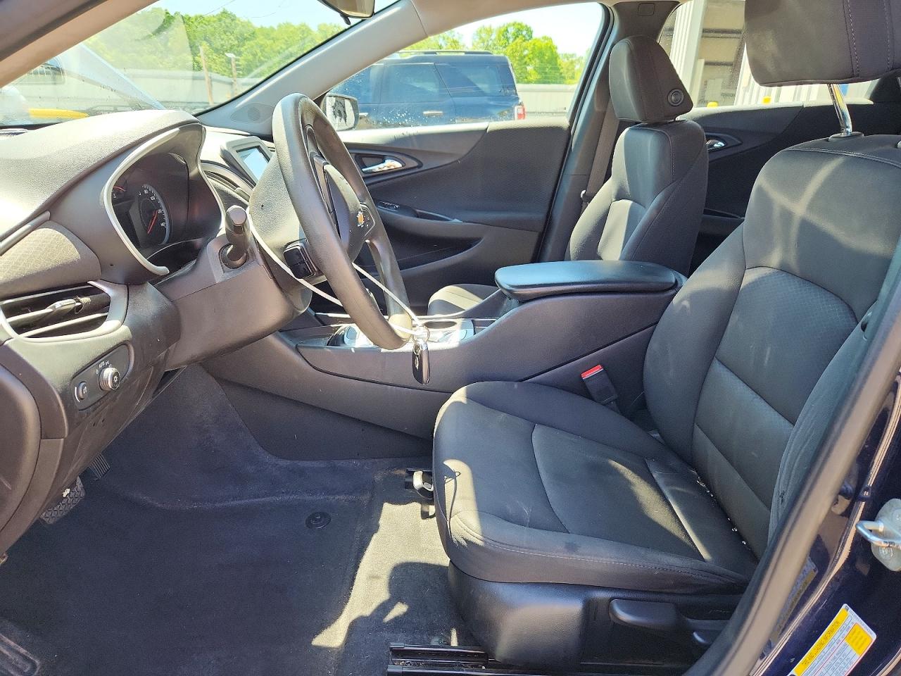 2018 CHEVROLET MALIBU LS photo 13