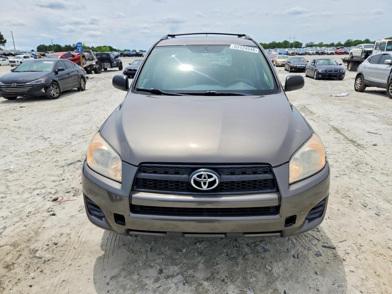 2010 TOYOTA RAV4 BASE photo 9
