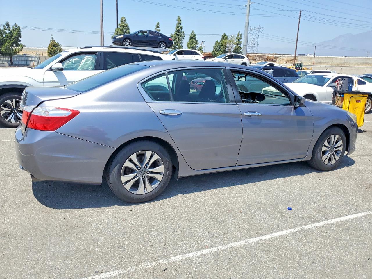 2013 HONDA ACCORD LX photo 3