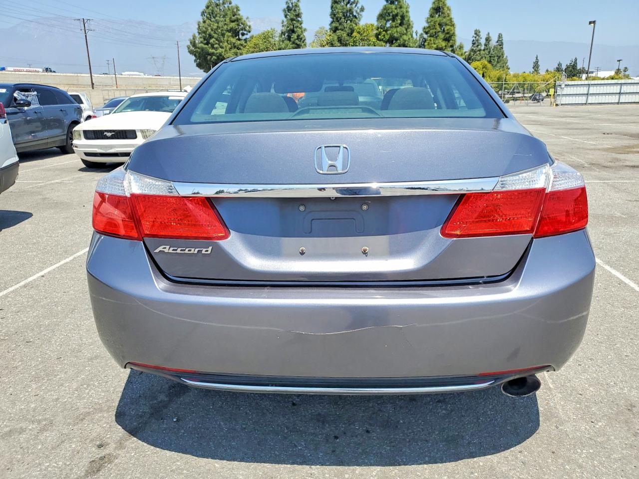 2013 HONDA ACCORD LX photo 6