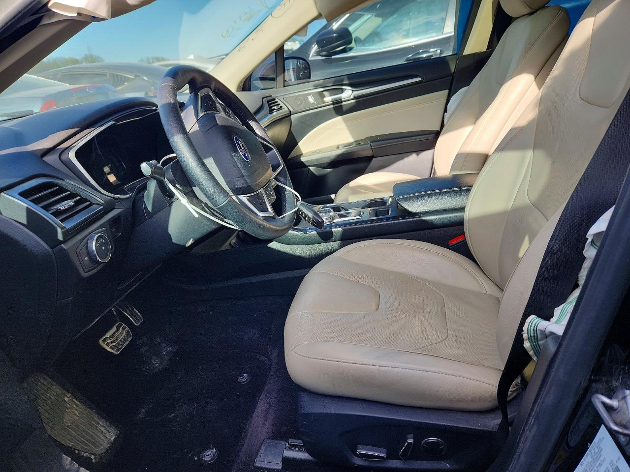 2017 FORD FUSION TITANIUM photo 13