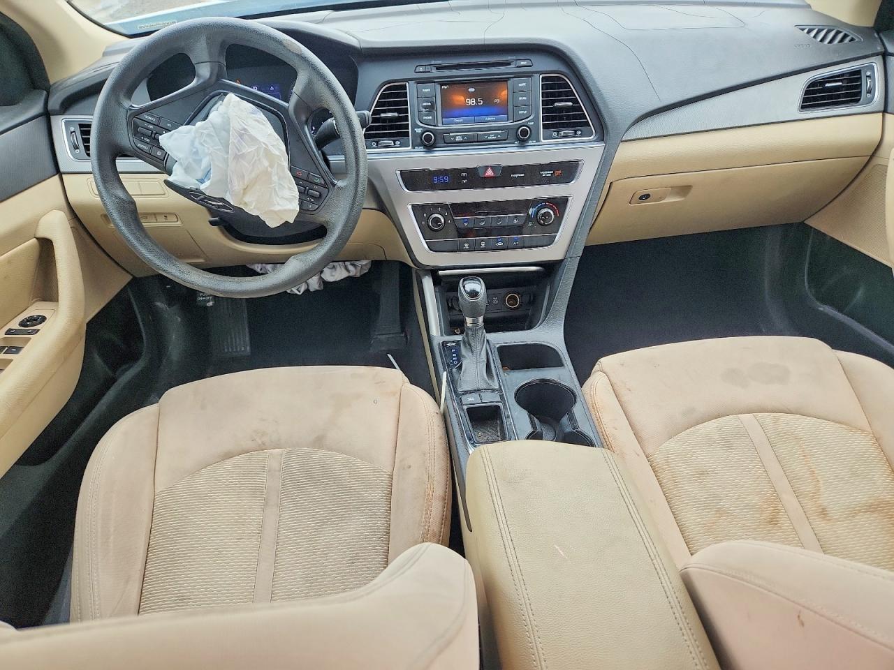 2015 HYUNDAI SONATA SE photo 22