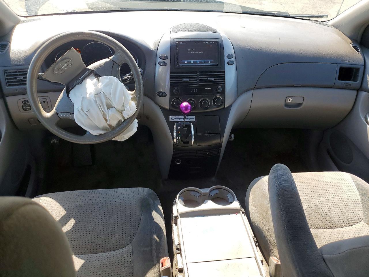 2006 TOYOTA SIENNA photo 15