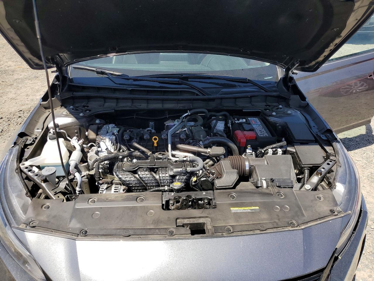 2024 NISSAN ALTIMA SR photo 11