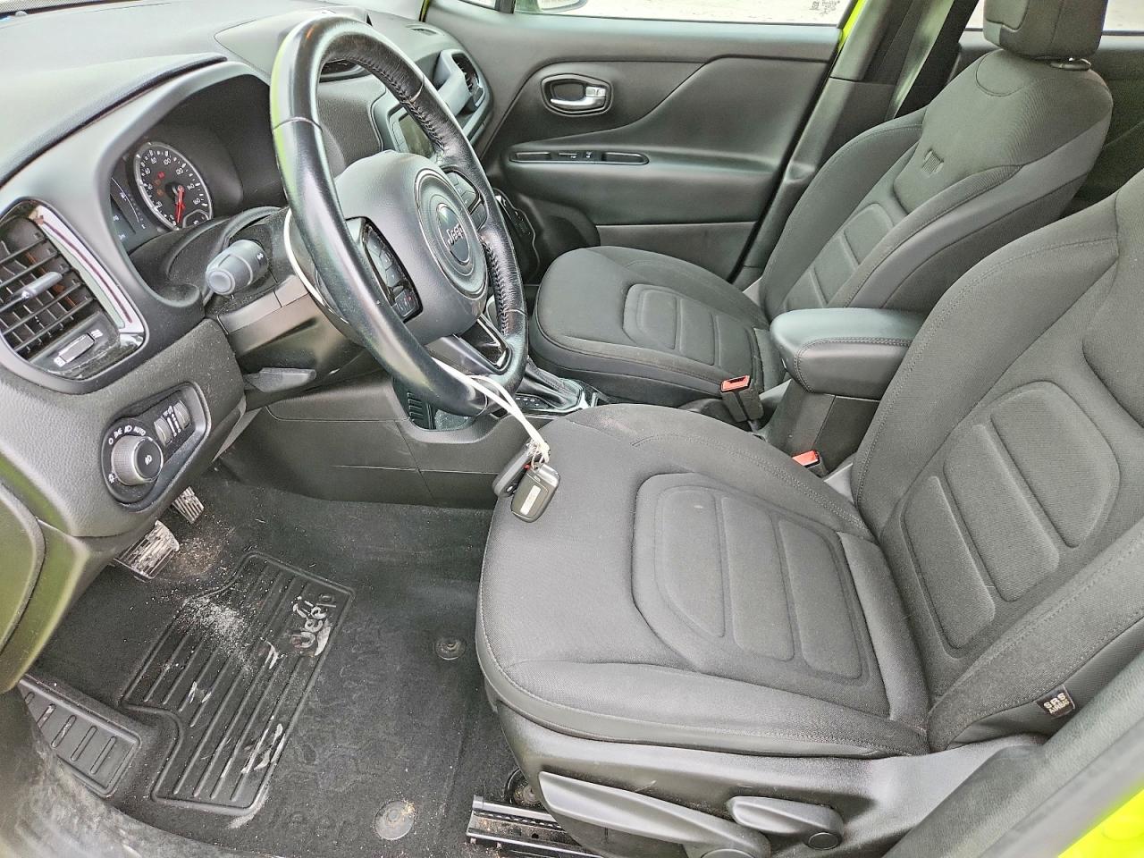 2017 JEEP RENEGADE LATITUDE photo 19