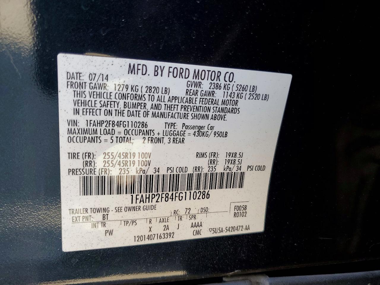 2015 FORD TAURUS photo 23