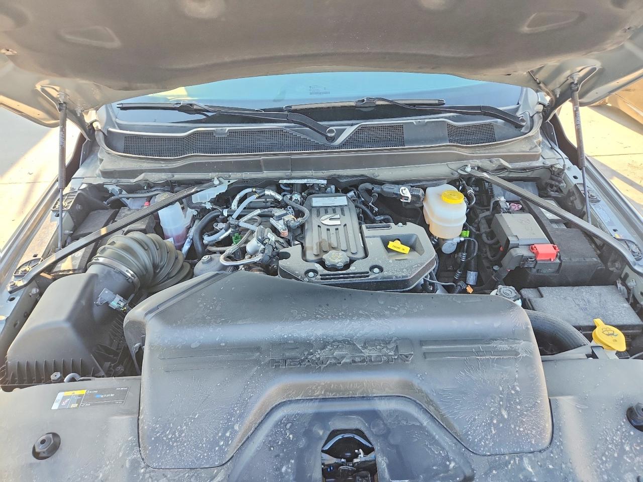 2026 RAM 2500 BIG HORN photo 31