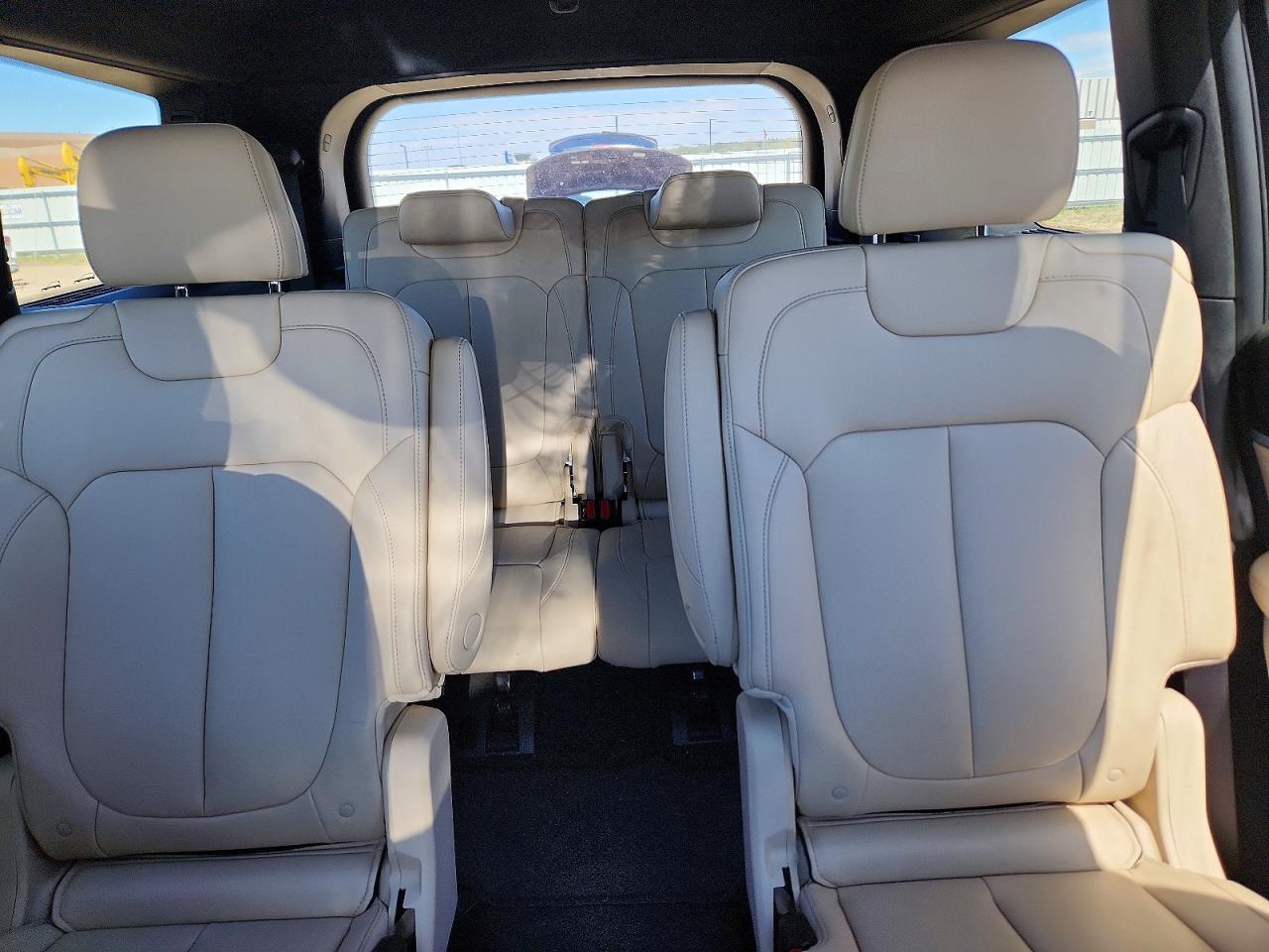2024 JEEP GRAND CHEROKEE L LIMITED photo 10