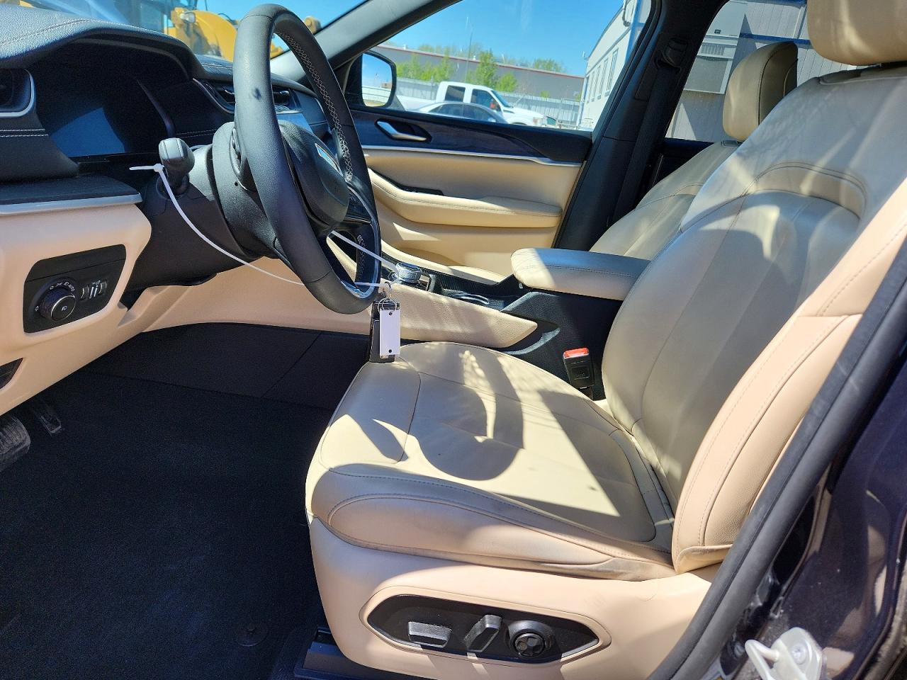 2024 JEEP GRAND CHEROKEE L LIMITED photo 7
