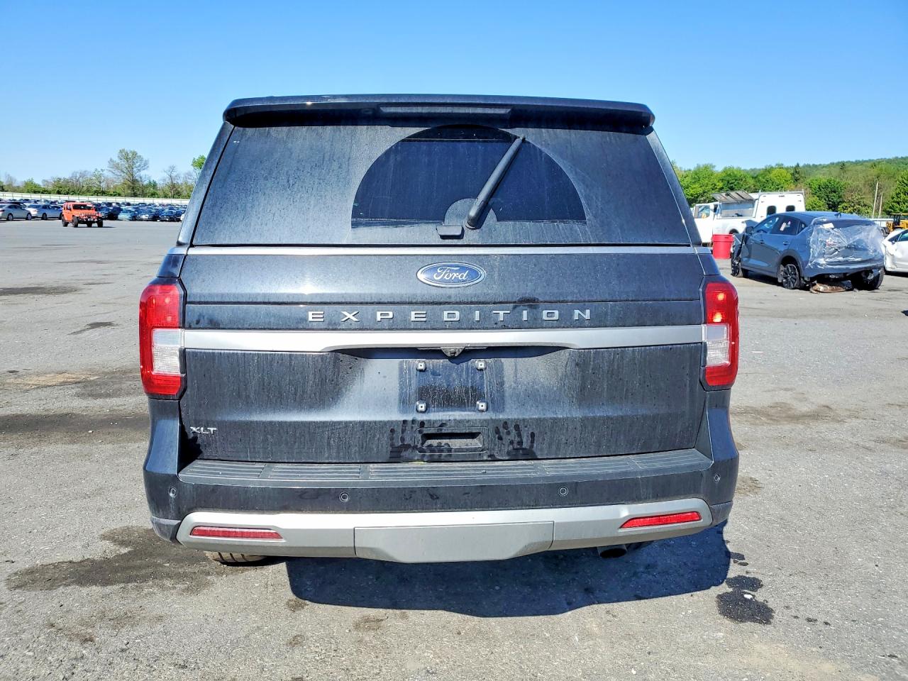 2024 FORD EXPEDITION XLT photo 16