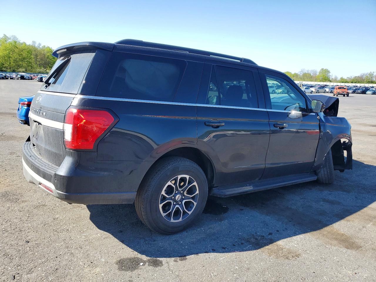2024 FORD EXPEDITION XLT photo 7