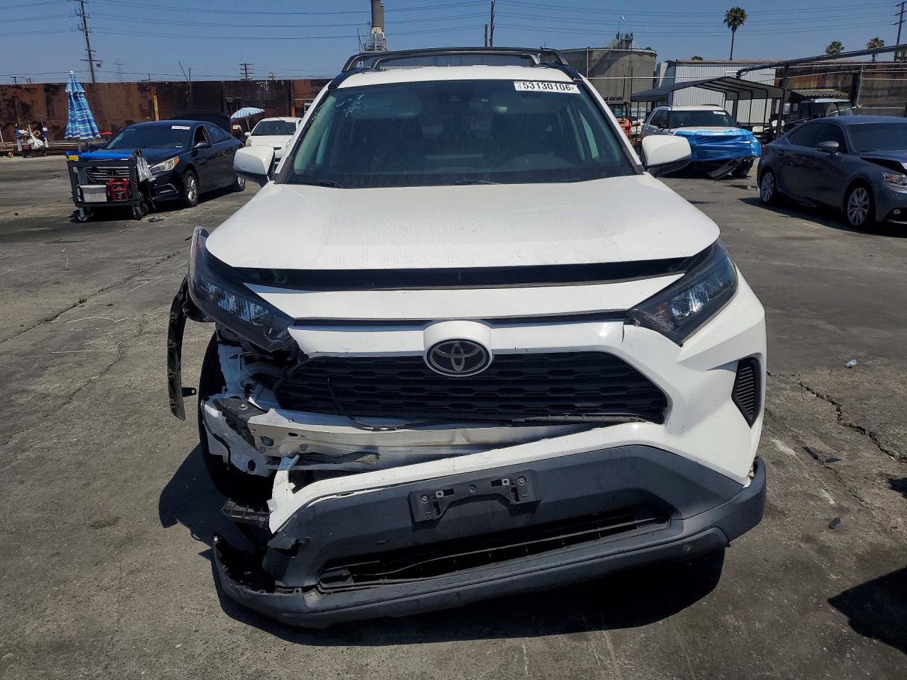 2021 TOYOTA RAV4 LE photo 13