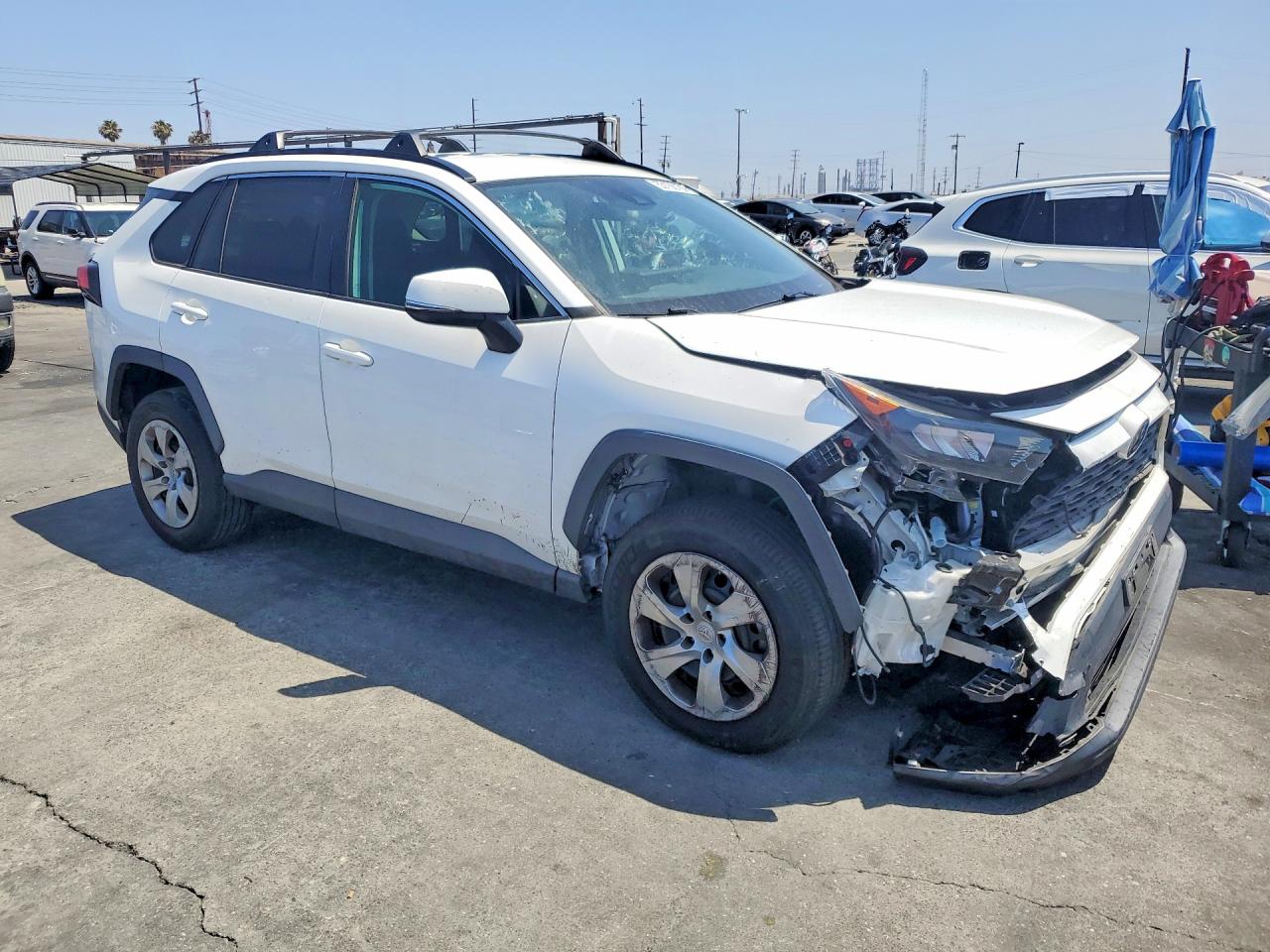 2021 TOYOTA RAV4 LE photo 10
