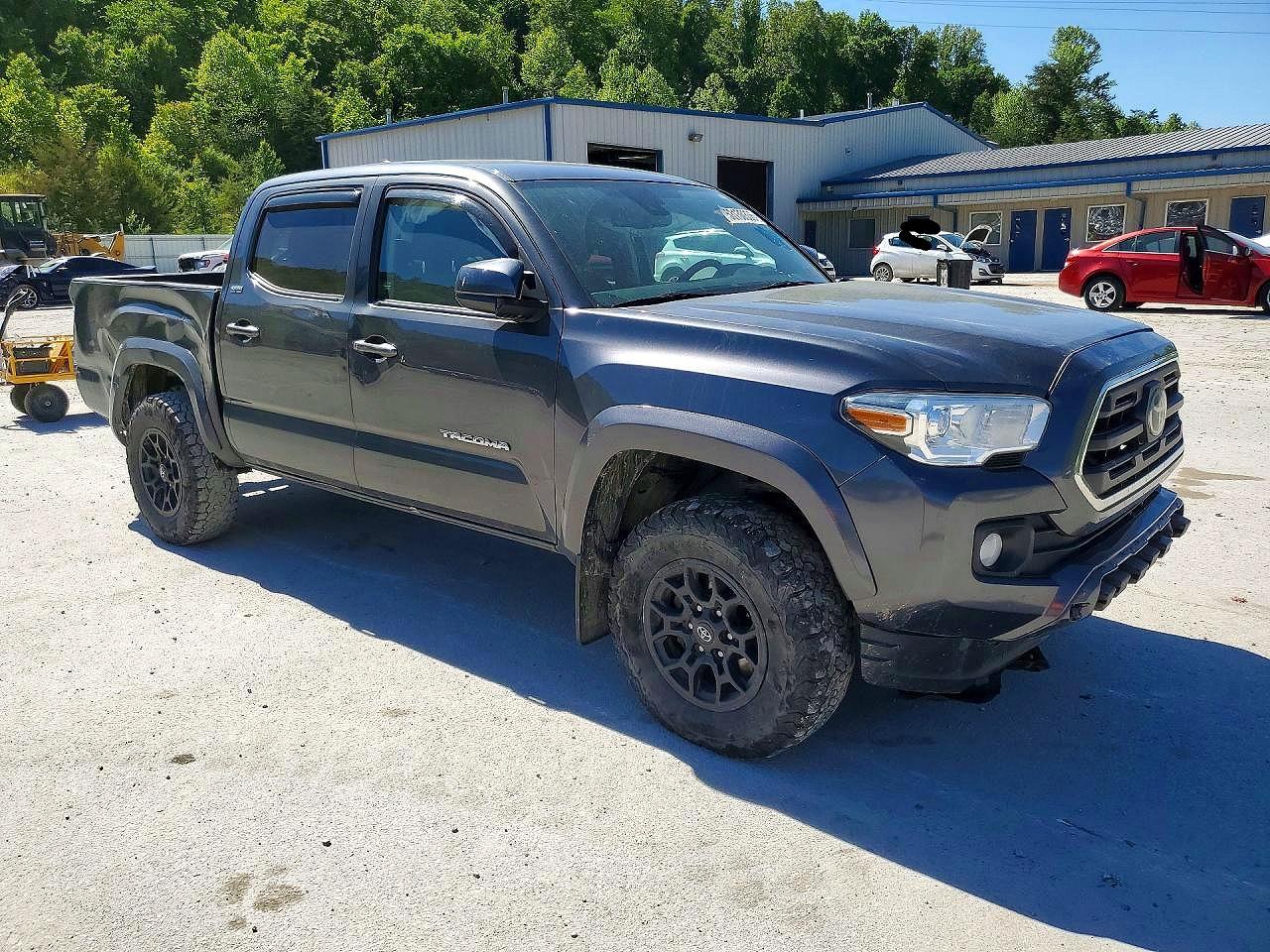2019 TOYOTA TACOMA SR5 V6 photo 7