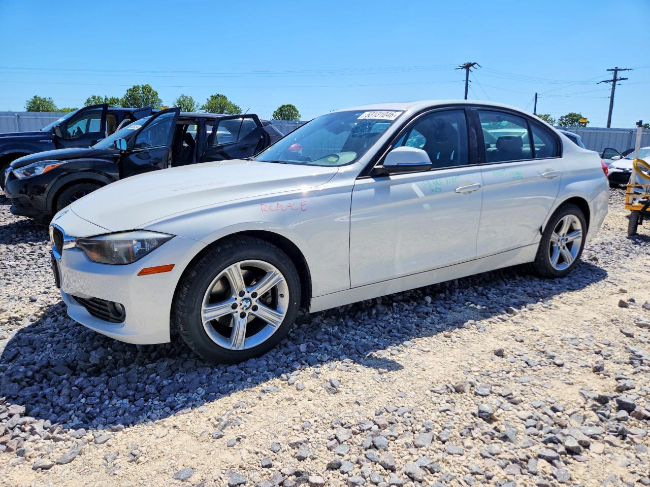 2015 BMW 320