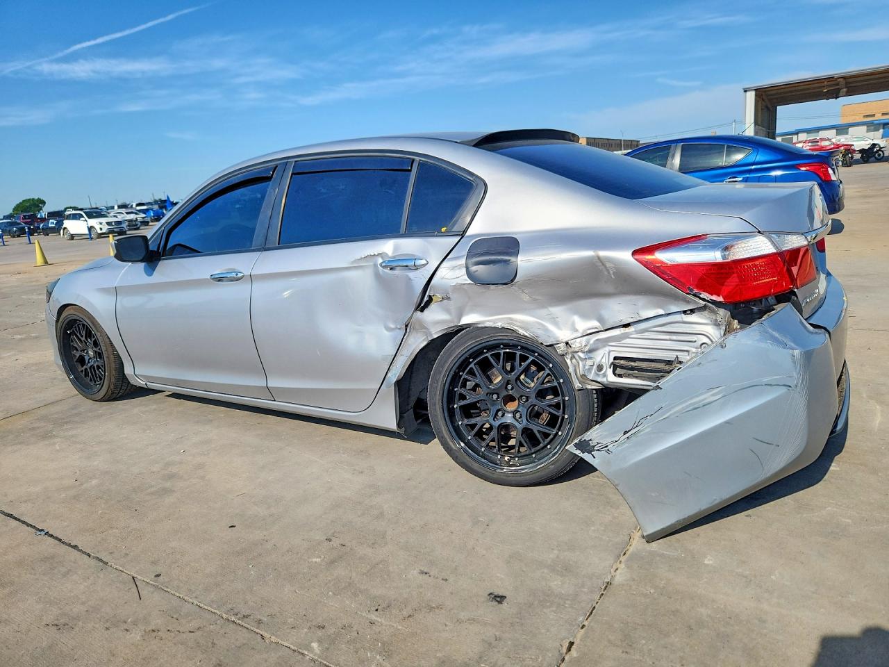 2013 HONDA ACCORD LX photo 4