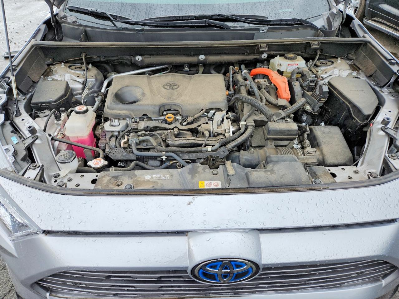 2021 TOYOTA RAV4 XSE photo 21