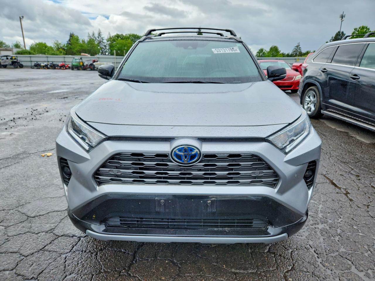 2021 TOYOTA RAV4 XSE photo 9