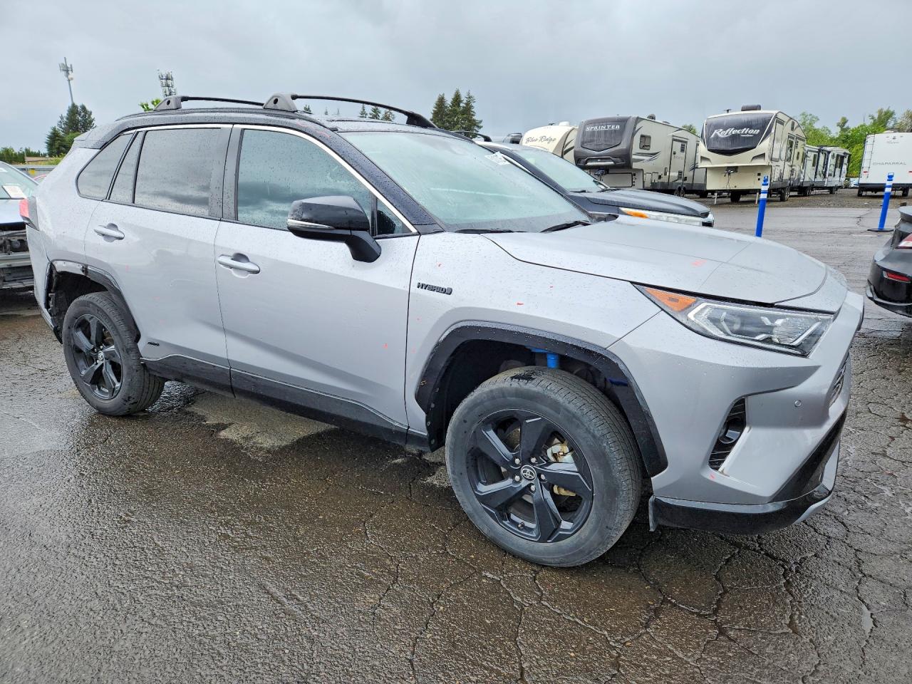 2021 TOYOTA RAV4 XSE photo 7