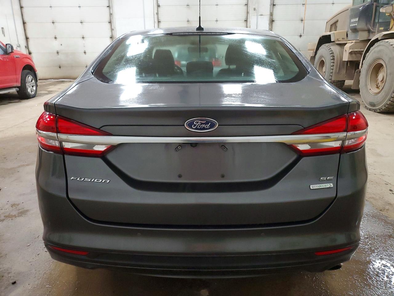 2018 FORD FUSION SE photo 6